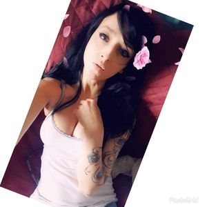 Meet your Posher, Alisa